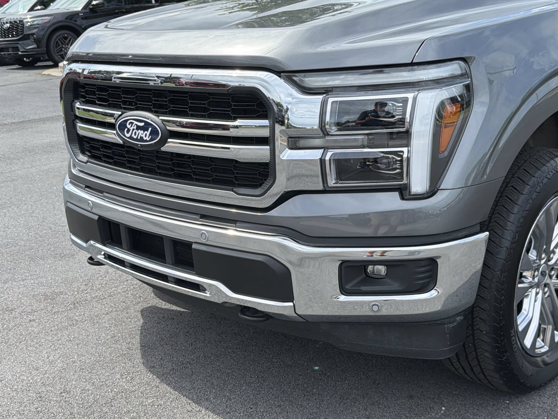 Certified 2025 Ford F150 Lariat w/ Equipment Group 502A High AWD/4WD image 36