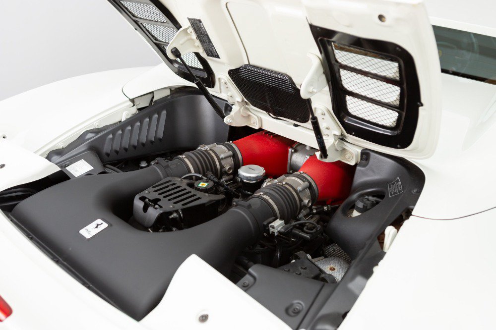 Certified 2014 Ferrari 458 Spider RWD image 99