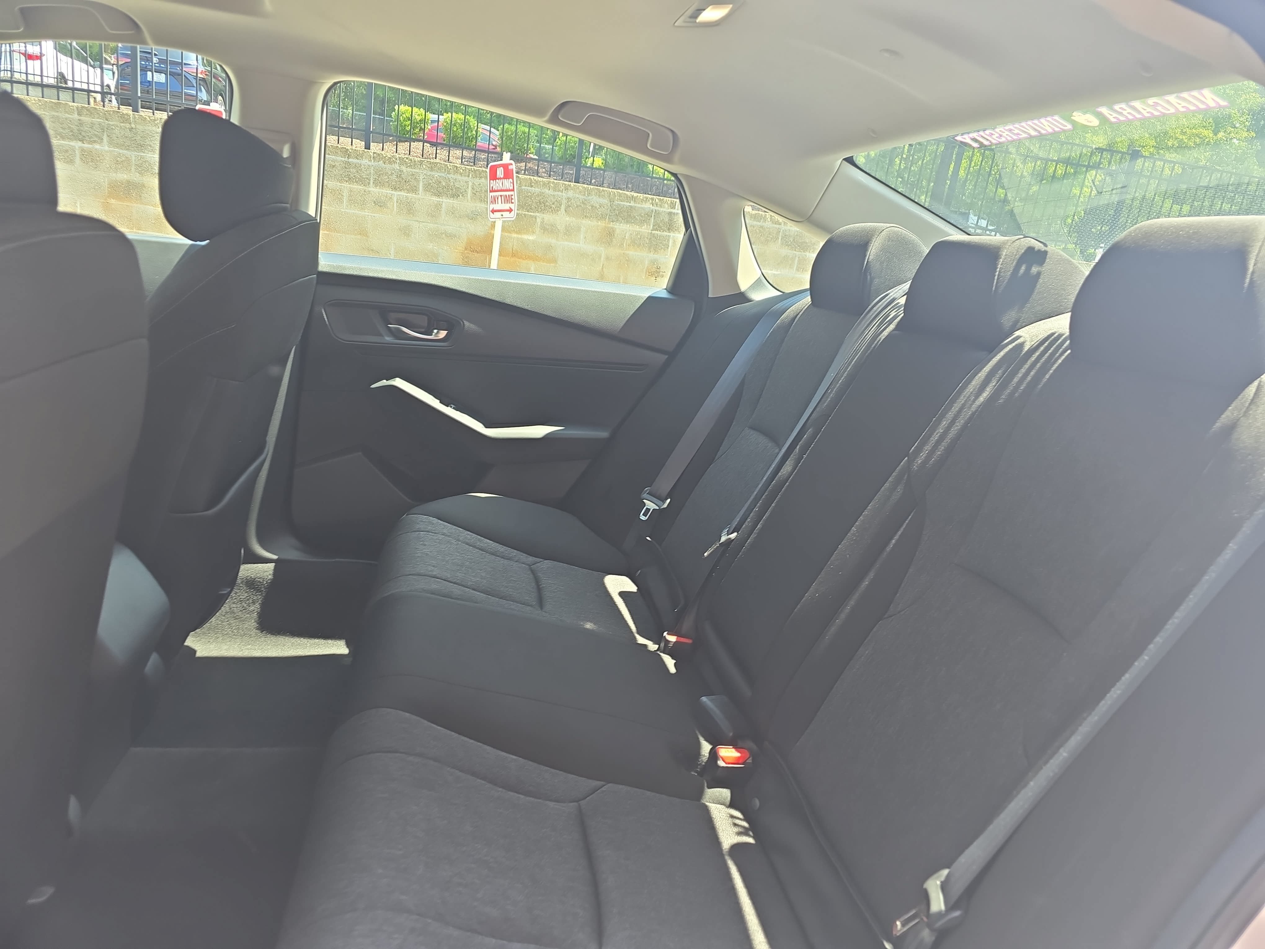 Used 2023 Honda Accord EX image 14