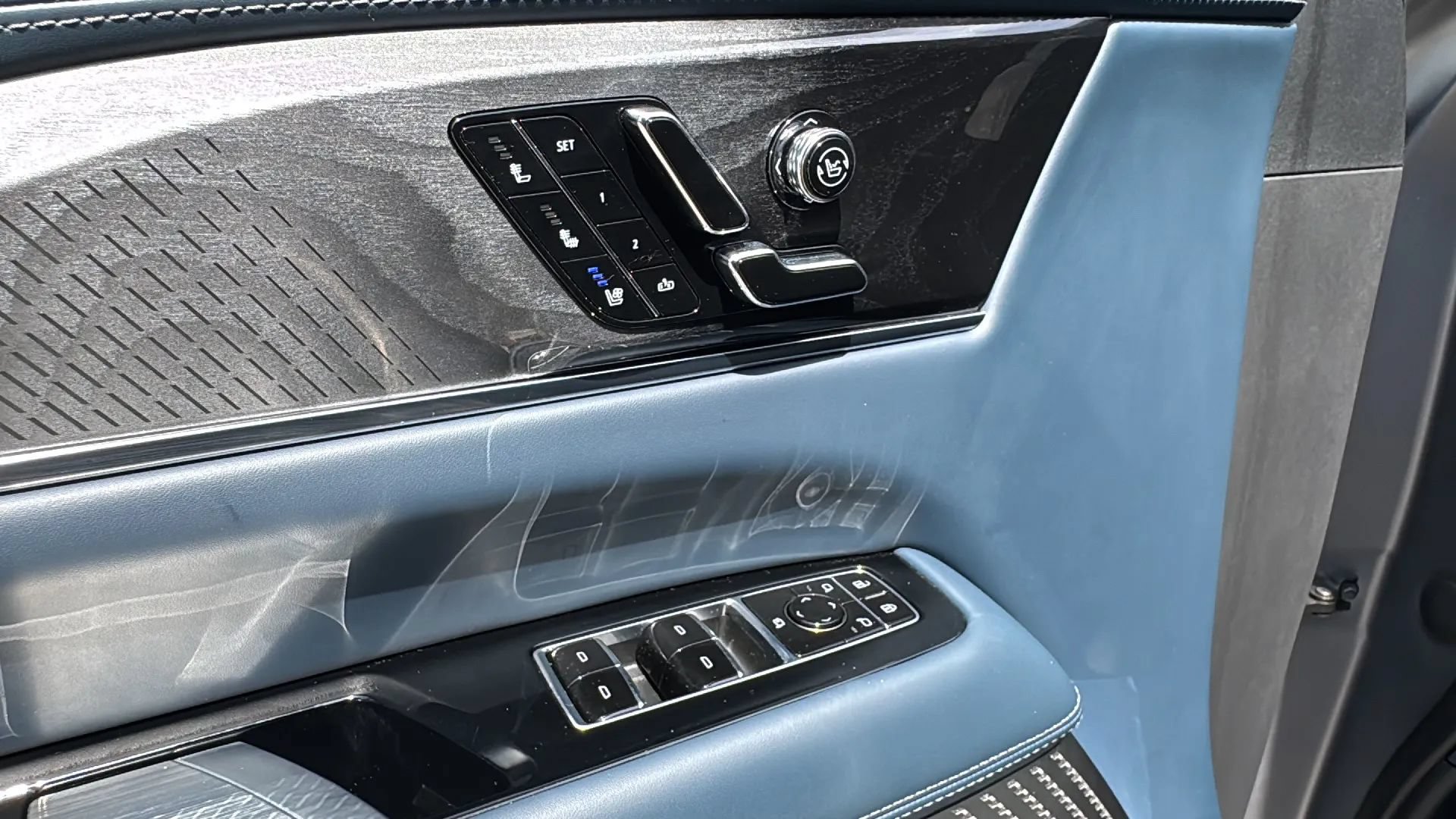 Used 2026 Cadillac Escalade IQL Sport 2 AWD/4WD image 22