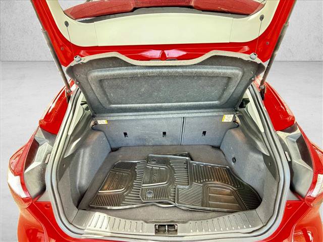 Used 2012 Ford Focus SE FWD image 13