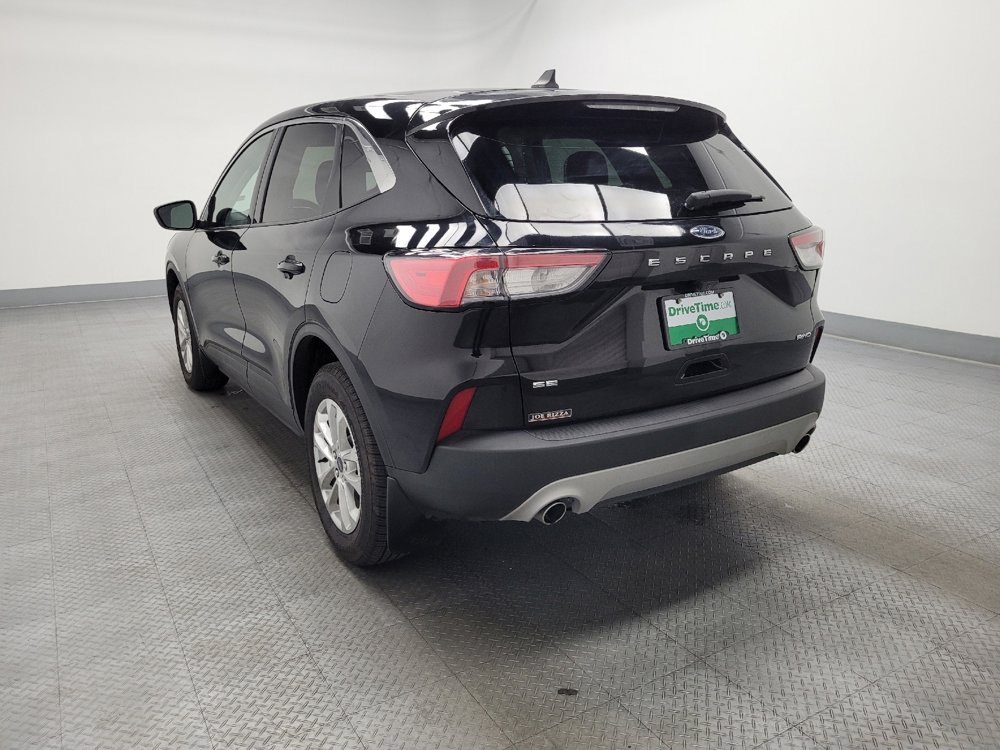 Used 2022 Ford Escape SE w/ Cold Weather Package AWD/4WD image 5