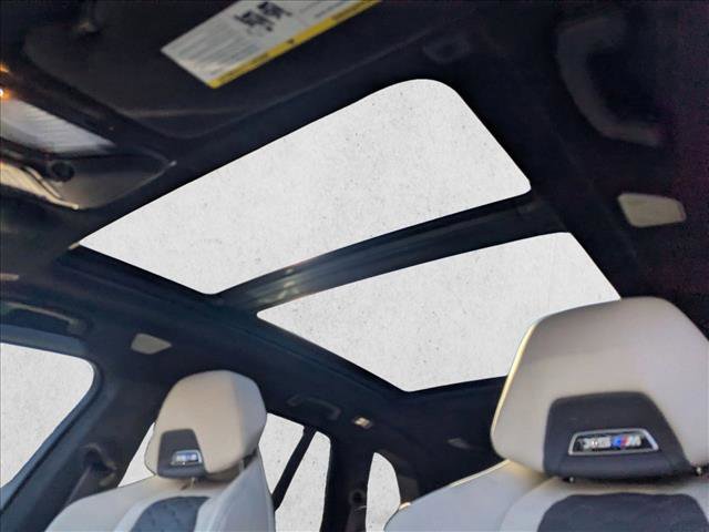 Used 2025 BMW X5 M Competition w/ Executive Package image 15