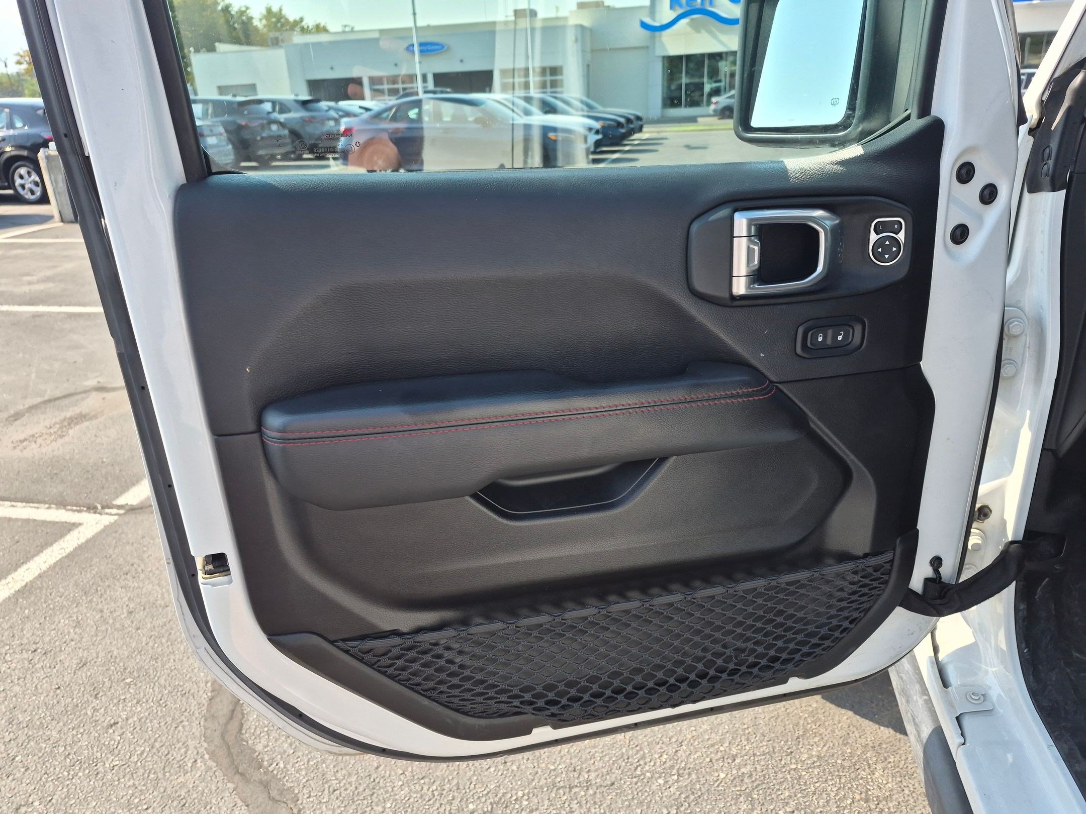 Used 2023 Jeep Gladiator Rubicon w/ Cold Weather Group AWD/4WD image 14