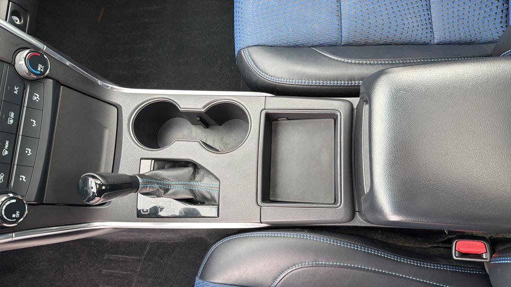 Used 2016 Toyota Camry SE image 28