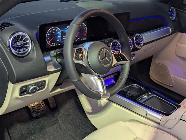 New 2026 Mercedes-Benz GLB 250 GLB 250 image 3