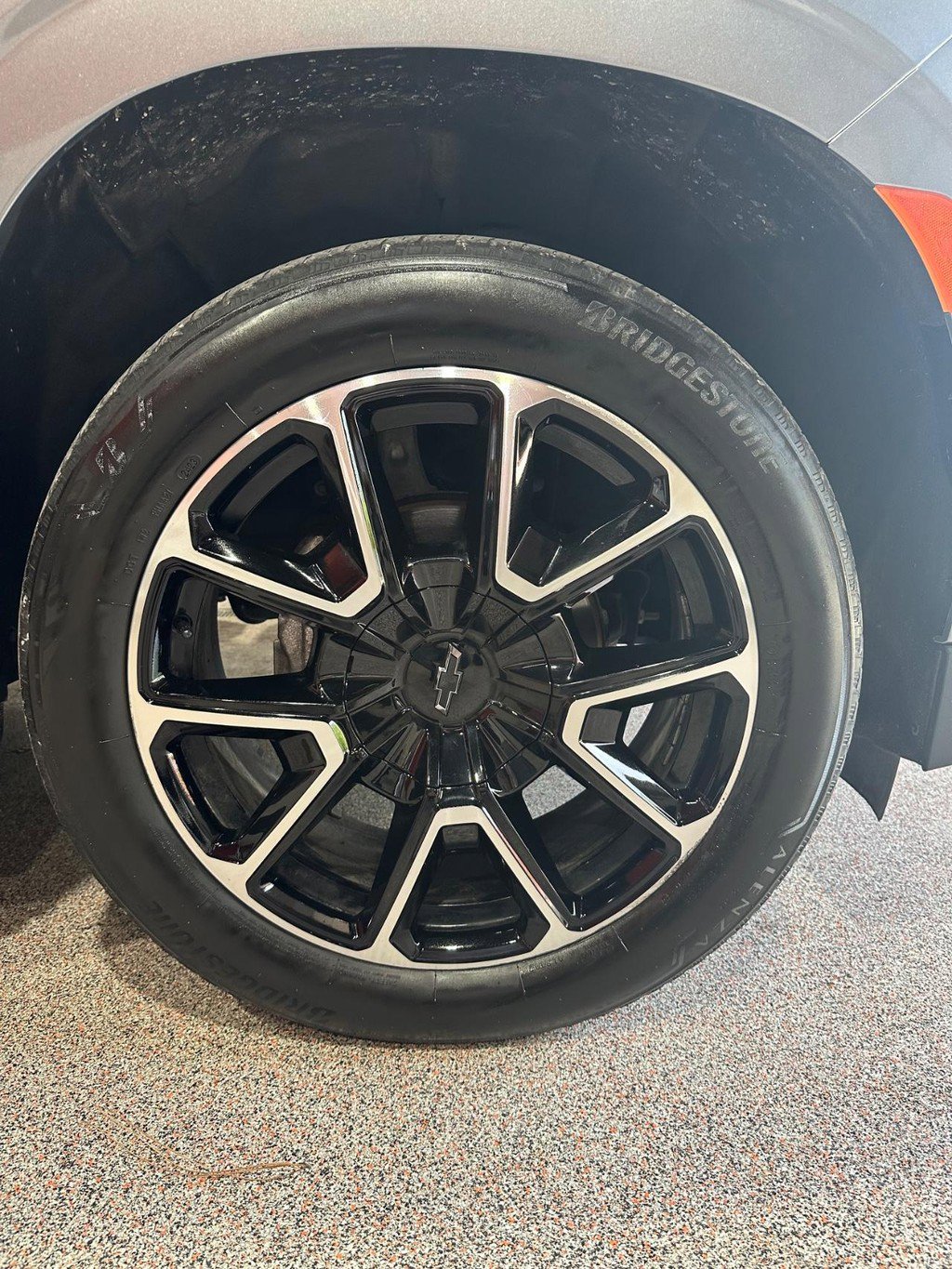 Used 2021 Chevrolet Suburban RST AWD/4WD image 16