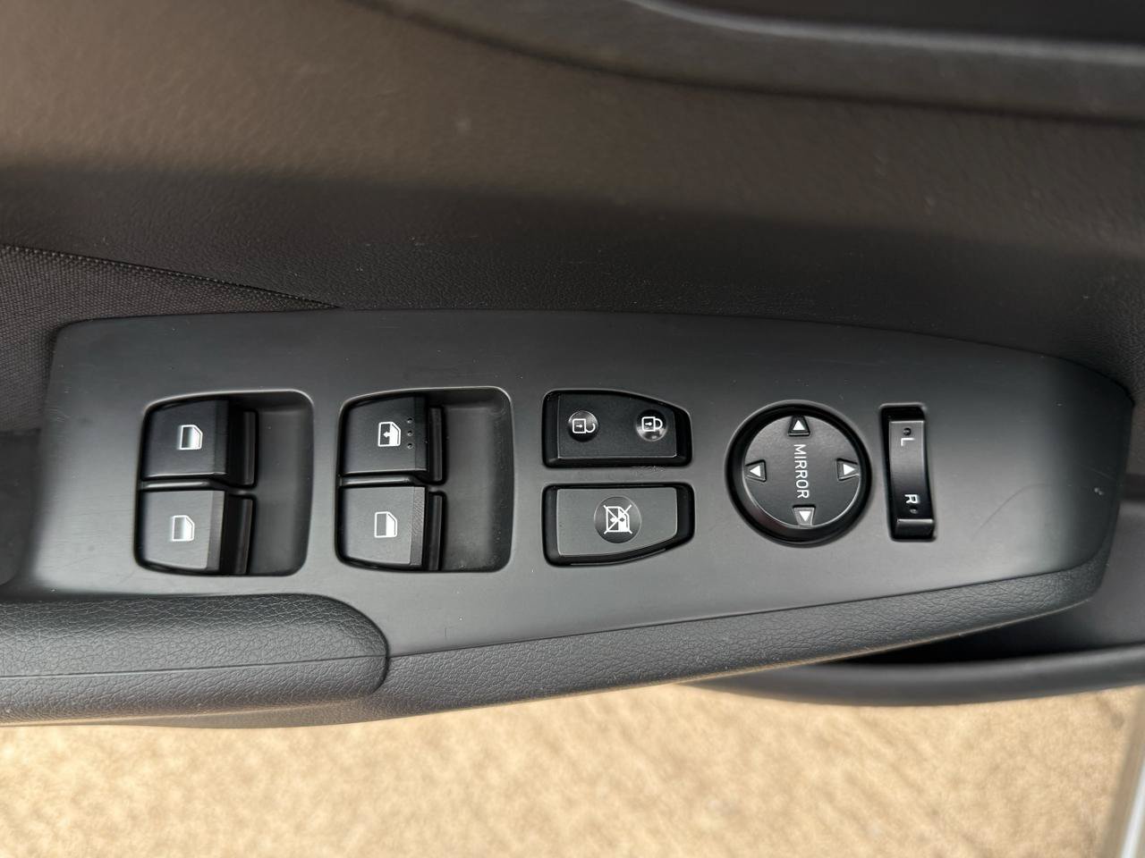 Used 2021 Hyundai Accent SE FWD image 12