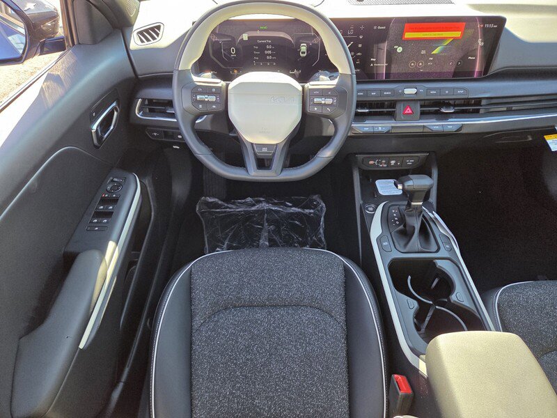 New 2025 Kia K4 GT-Line w/ GT-Line Sunroof Package image 9