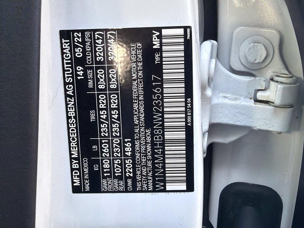 Used 2022 Mercedes-Benz GLB 250 4MATIC image 52