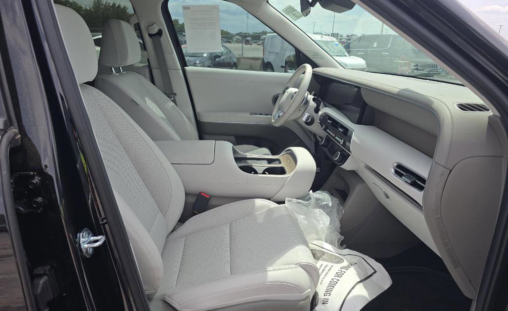 Used 2026 Hyundai Palisade SEL FWD image 11