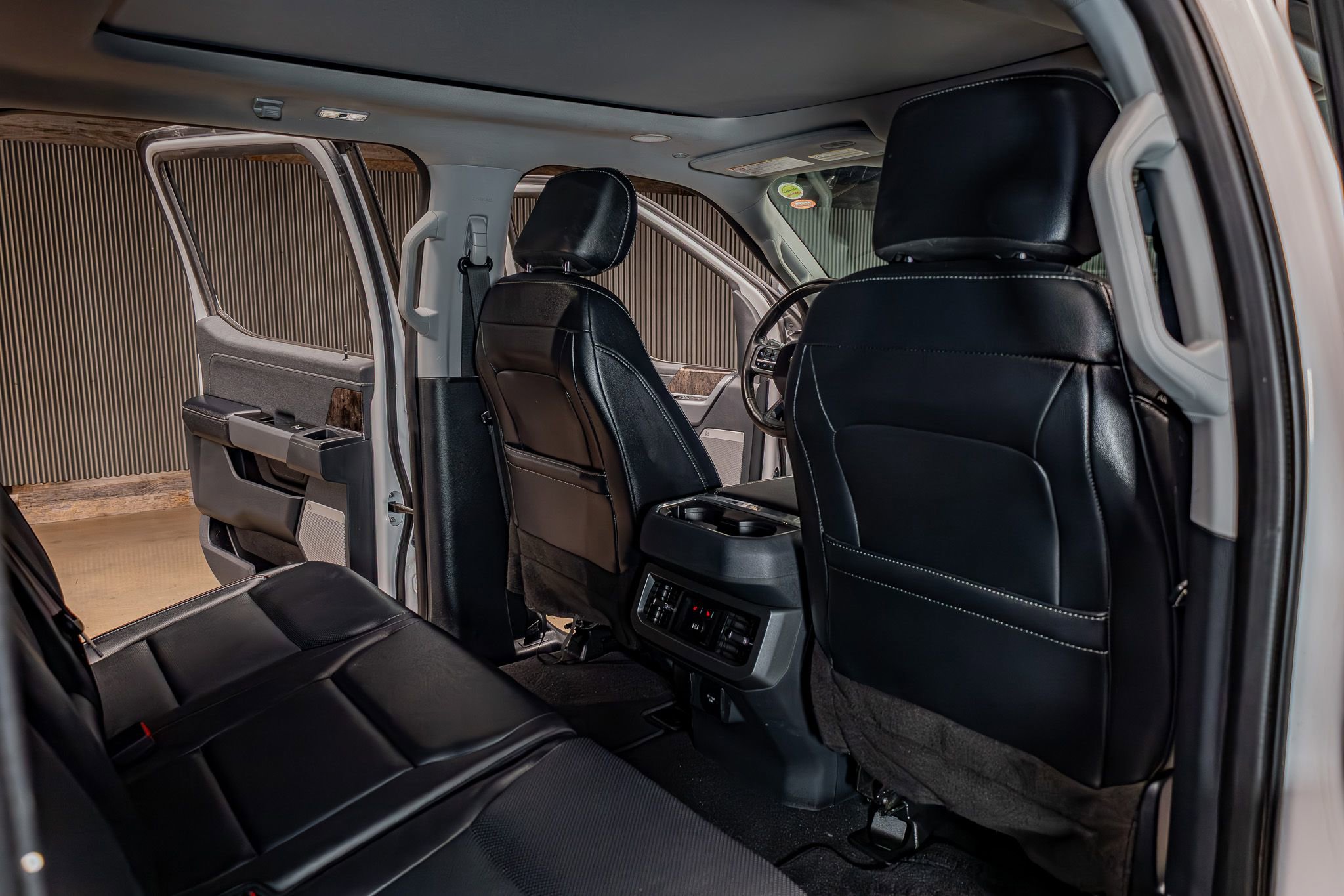 Used 2023 Ford F250 Lariat w/ Lariat Ultimate Package image 22