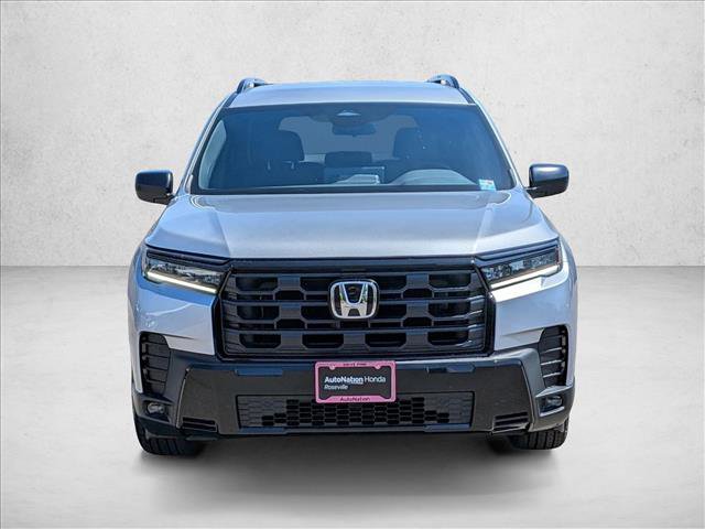 New 2026 Honda Pilot Sport image 5