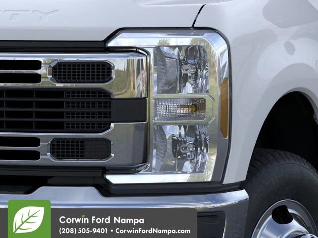 New 2026 Ford F350 XLT image 18