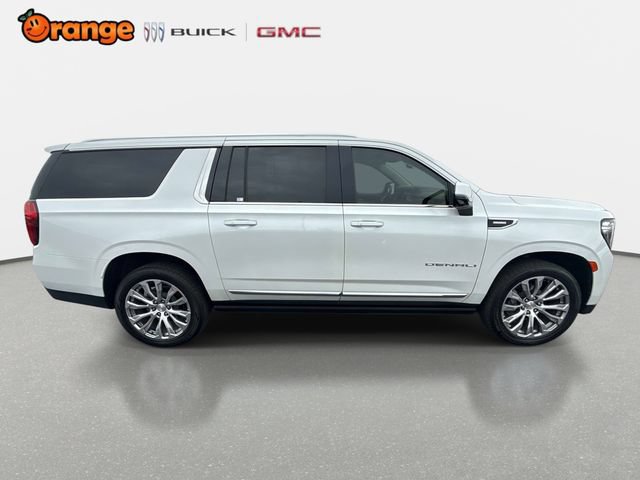 Used 2023 GMC Yukon XL Denali AWD/4WD image 2