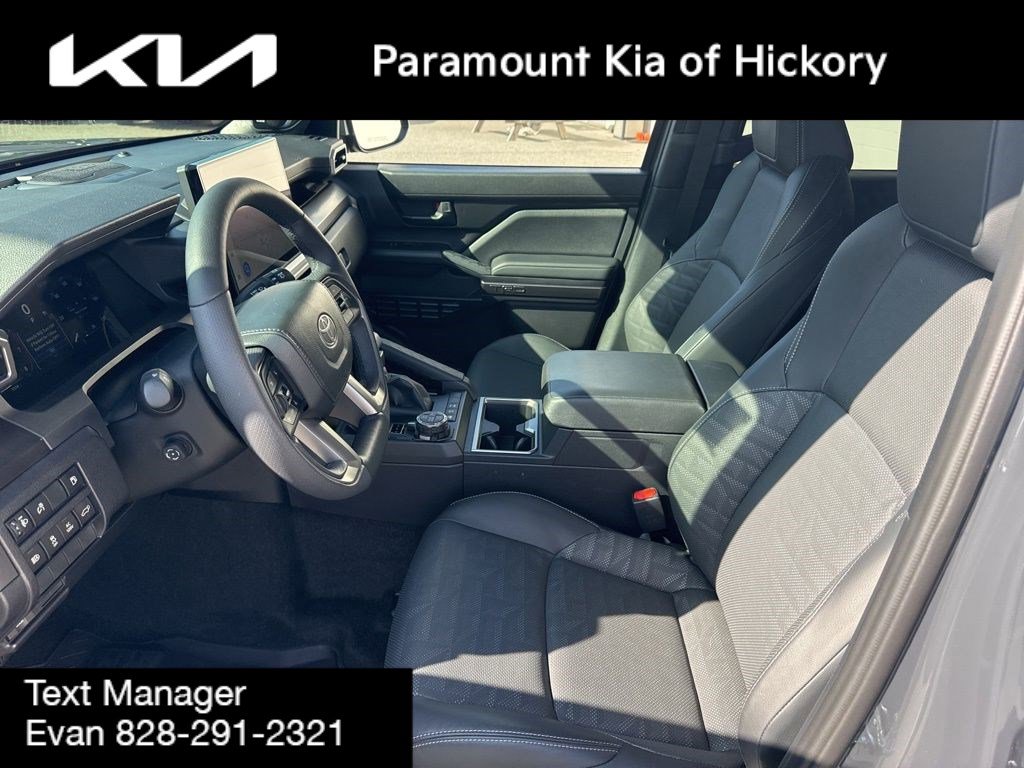 Used 2026 Toyota 4Runner TRD Off-Road Premium image 24