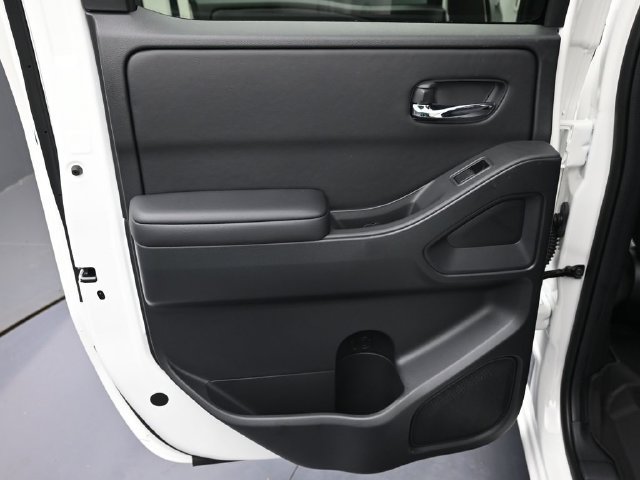 New 2026 Nissan Frontier SV w/ All-Weather Content Package AWD/4WD image 26