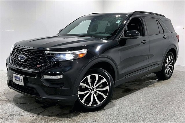 Used 2020 Ford Explorer ST w/ Premium Technology Package image 3