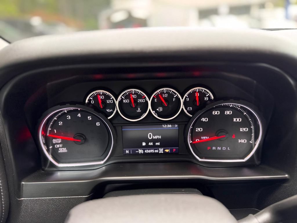 Used 2019 Chevrolet Silverado 1500 LT w/ All-Star Edition AWD/4WD image 14