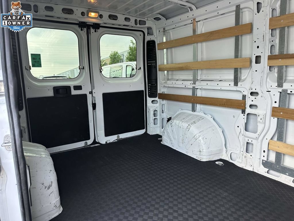 Used 2025 RAM ProMaster 2500 w/ U-Haul Equipment Group FWD image 11