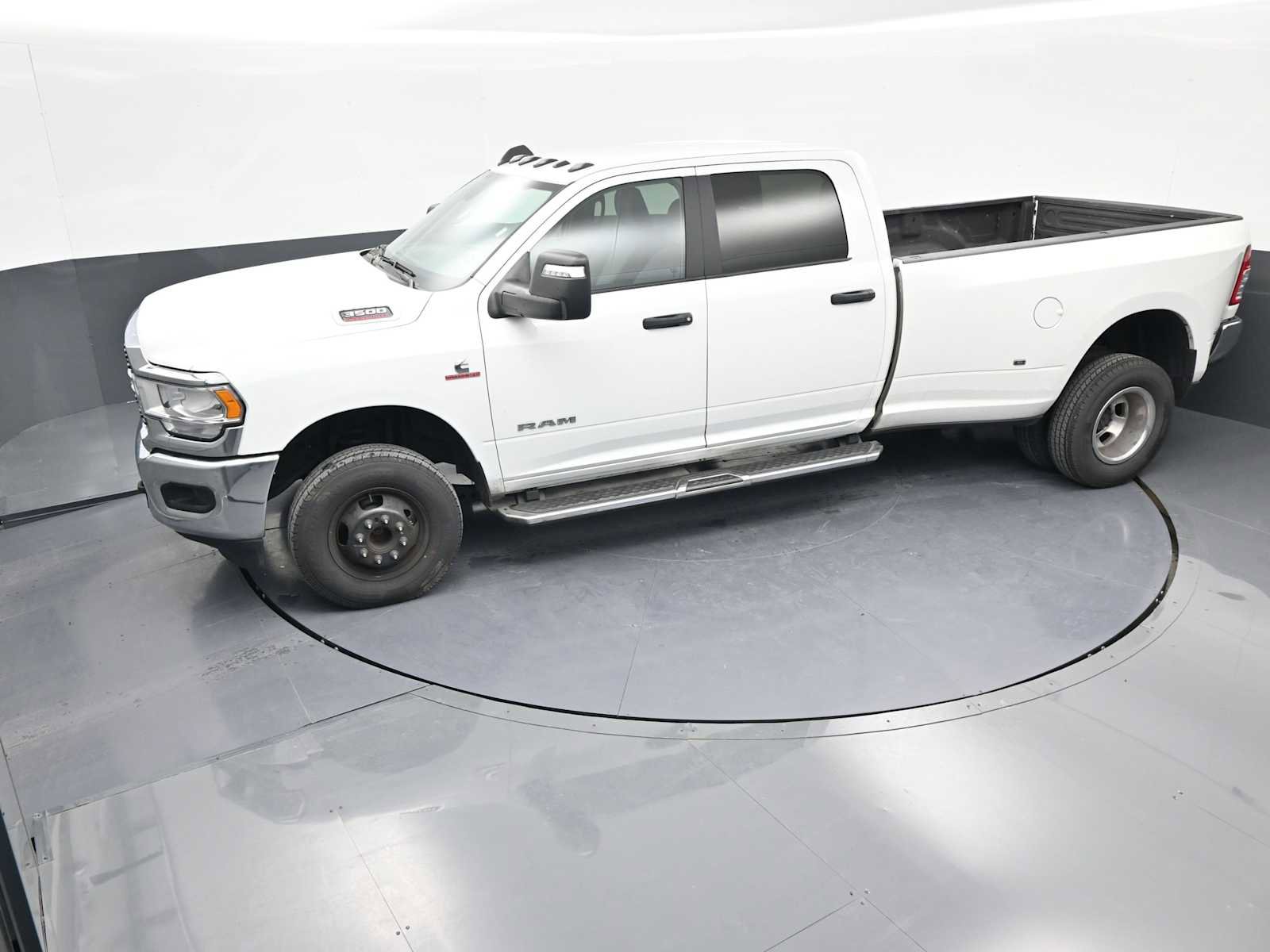 Used 2024 RAM 3500 Big Horn image 80