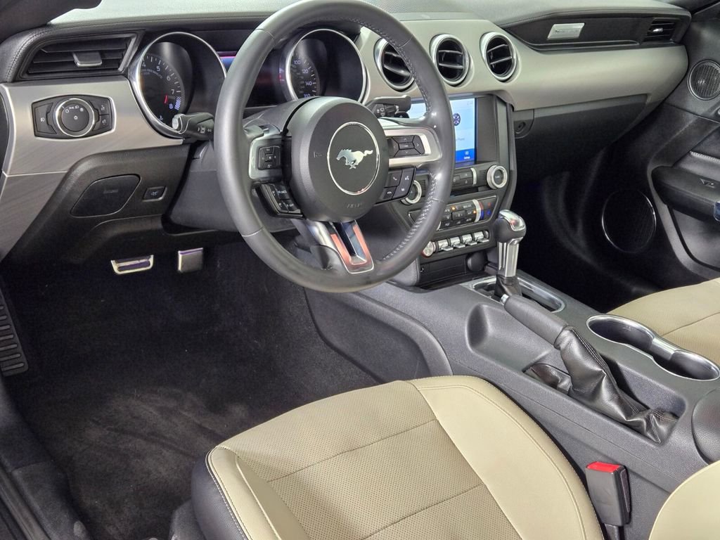 Used 2022 Ford Mustang GT Premium RWD image 17