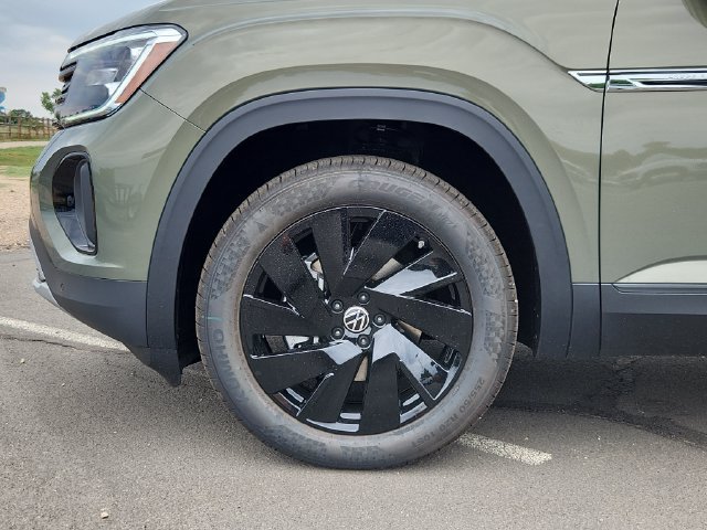 New 2026 Volkswagen Atlas Cross Sport SE AWD/4WD image 8