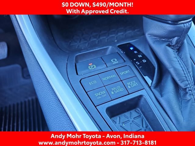 Used 2022 Toyota RAV4 XLE image 25