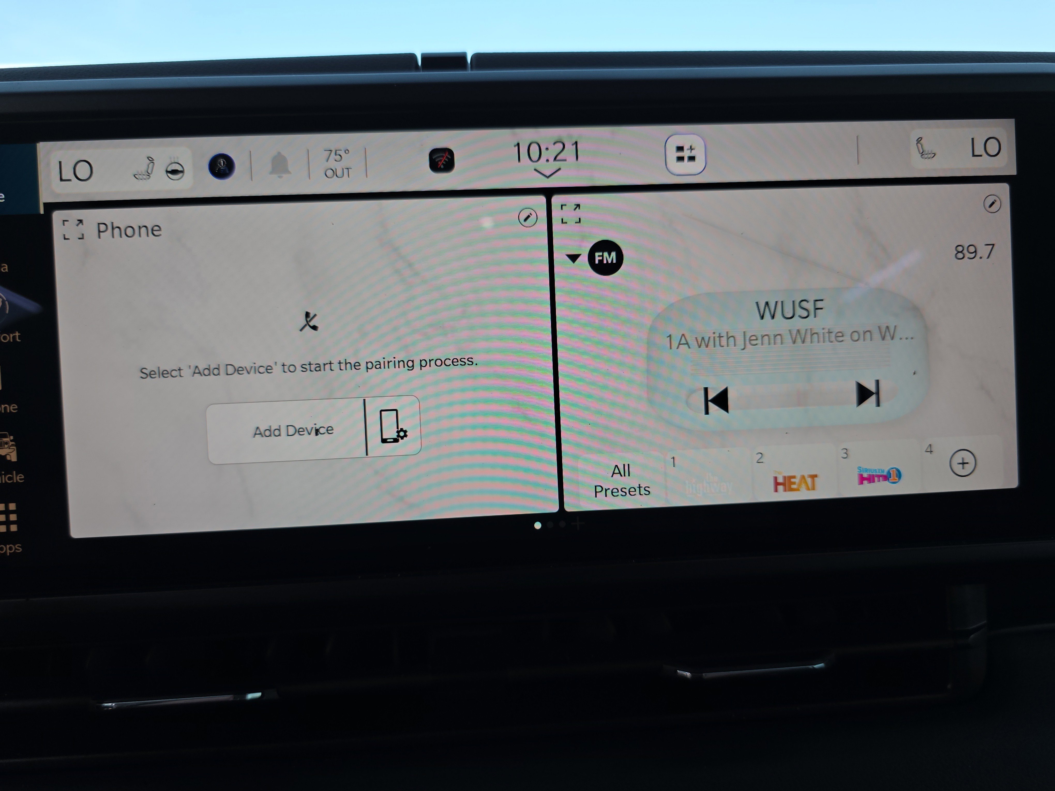 Used 2024 Jeep Wrangler Sahara w/ Safety Group image 24