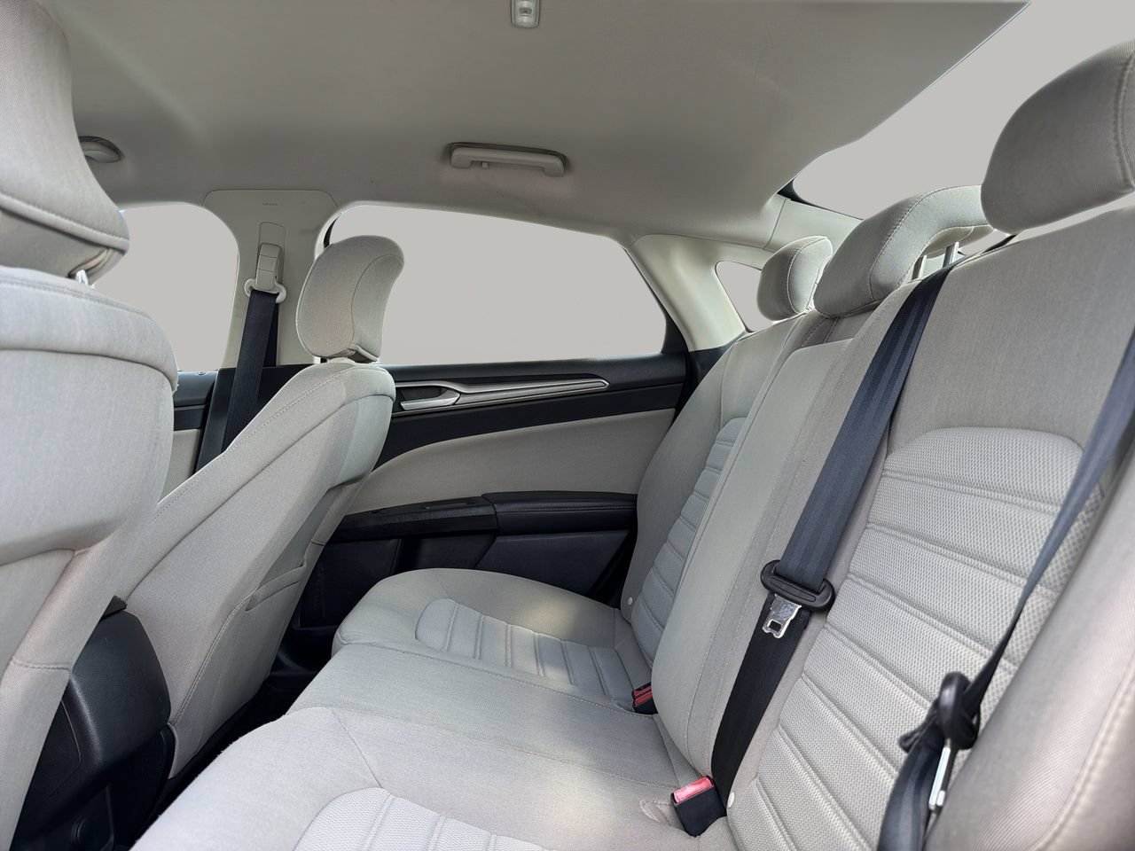 Used 2019 Ford Fusion S FWD image 16