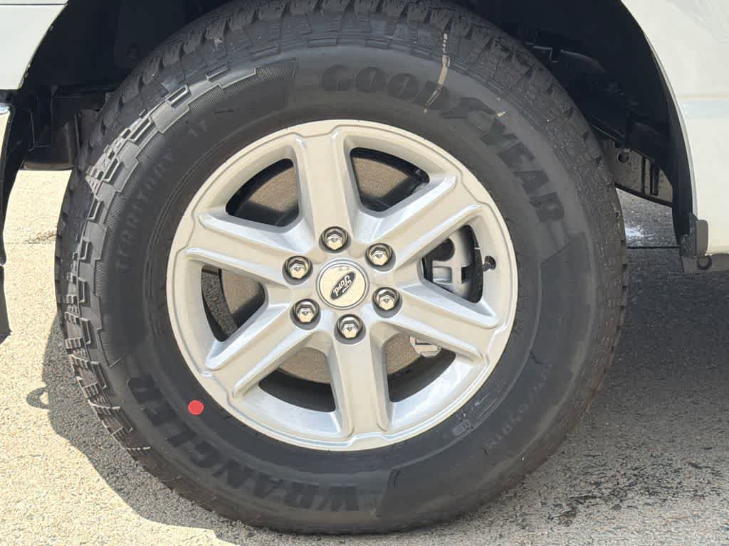 New 2026 Ford F150 XLT w/ Equipment Group 302A MID image 9