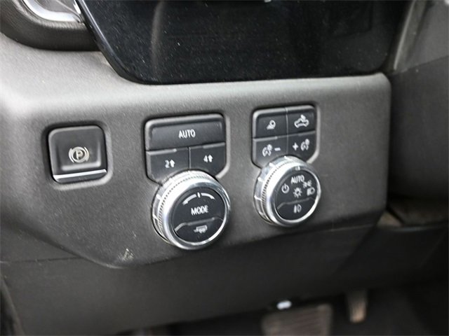 Used 2022 GMC Sierra 1500 SLT w/ SLT Convenience Package image 11