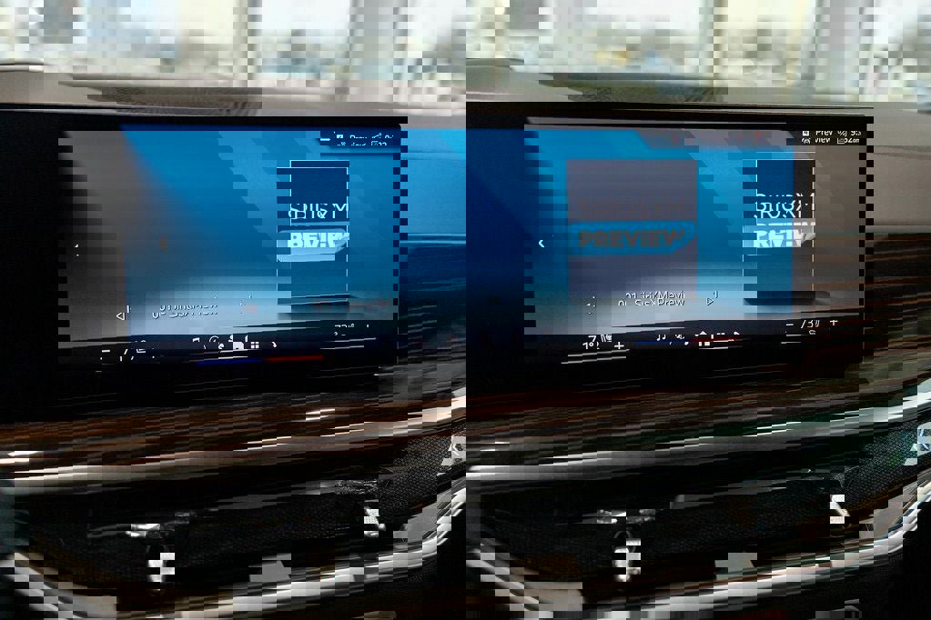 New 2026 BMW X5 xDrive50e w/ Premium Package image 30