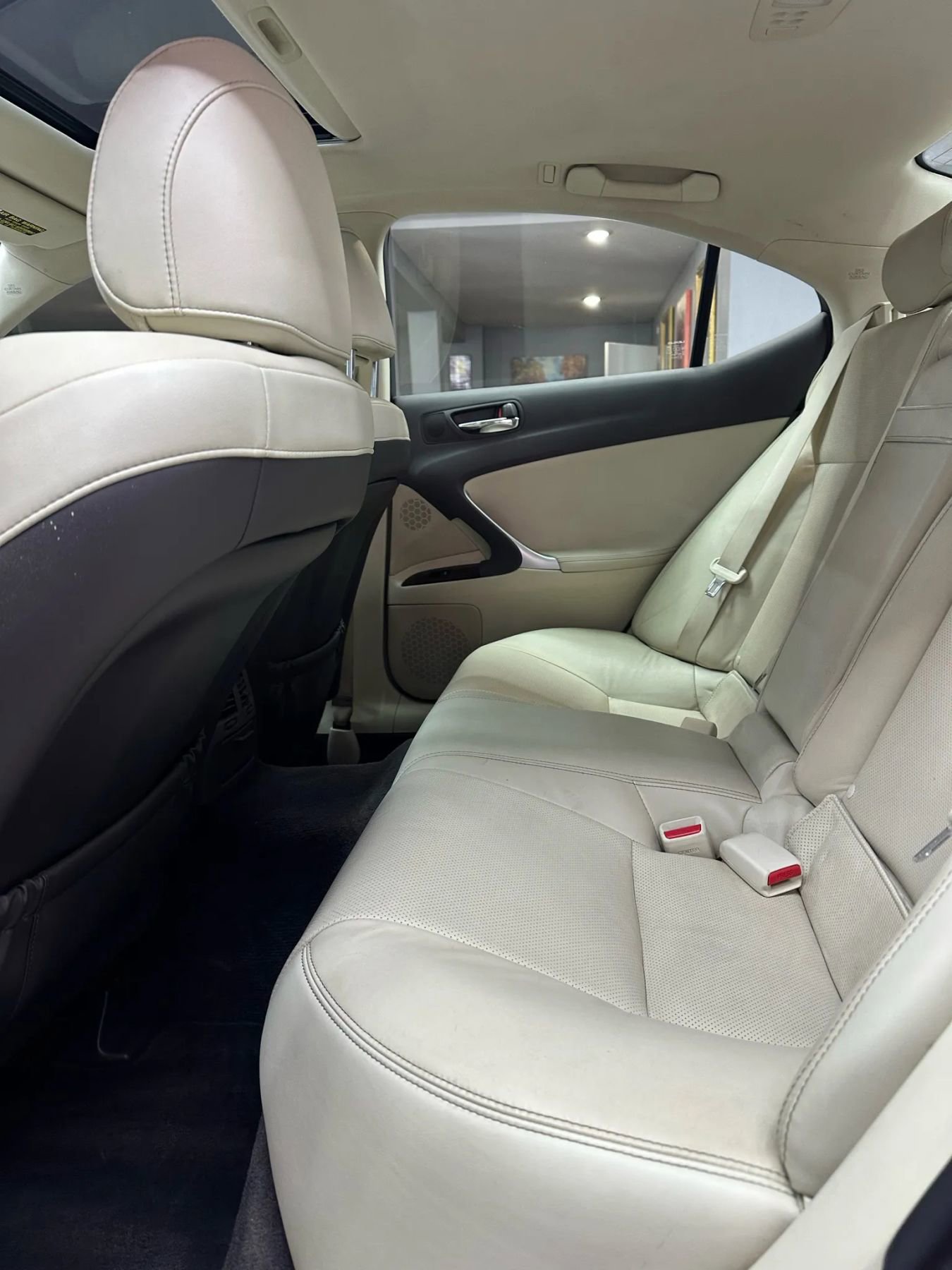 Used 2013 Lexus IS 250 w/ Premium Pkg Value Edition image 26