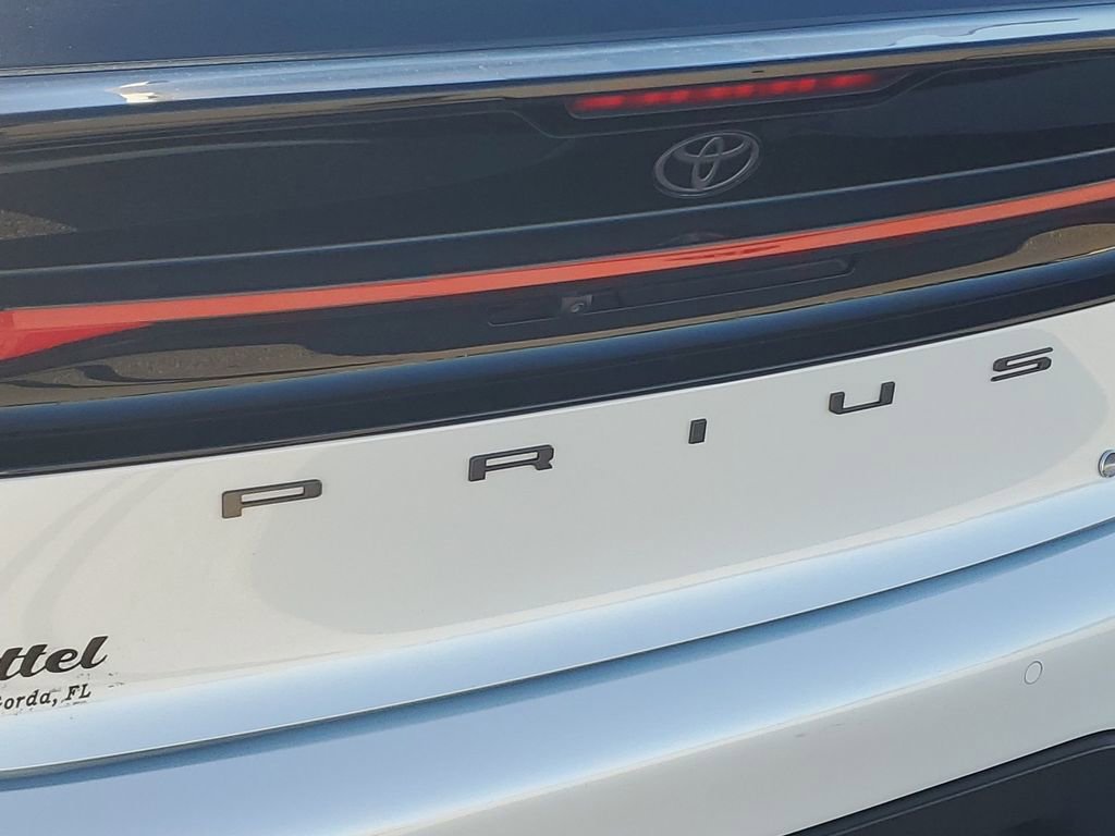Certified 2025 Toyota Prius LE image 38