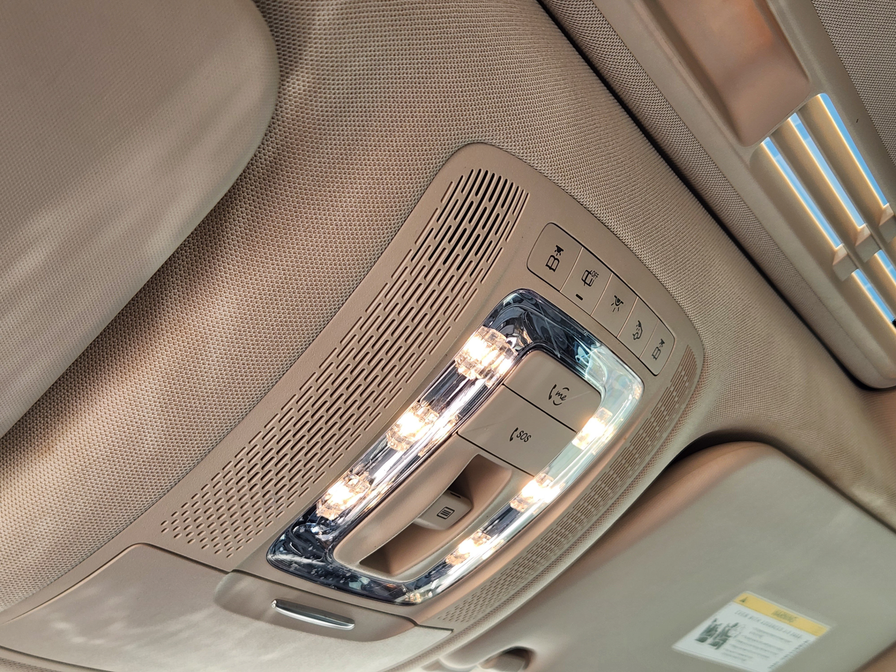 Used 2020 Mercedes-Benz GLS 450 4MATIC image 22