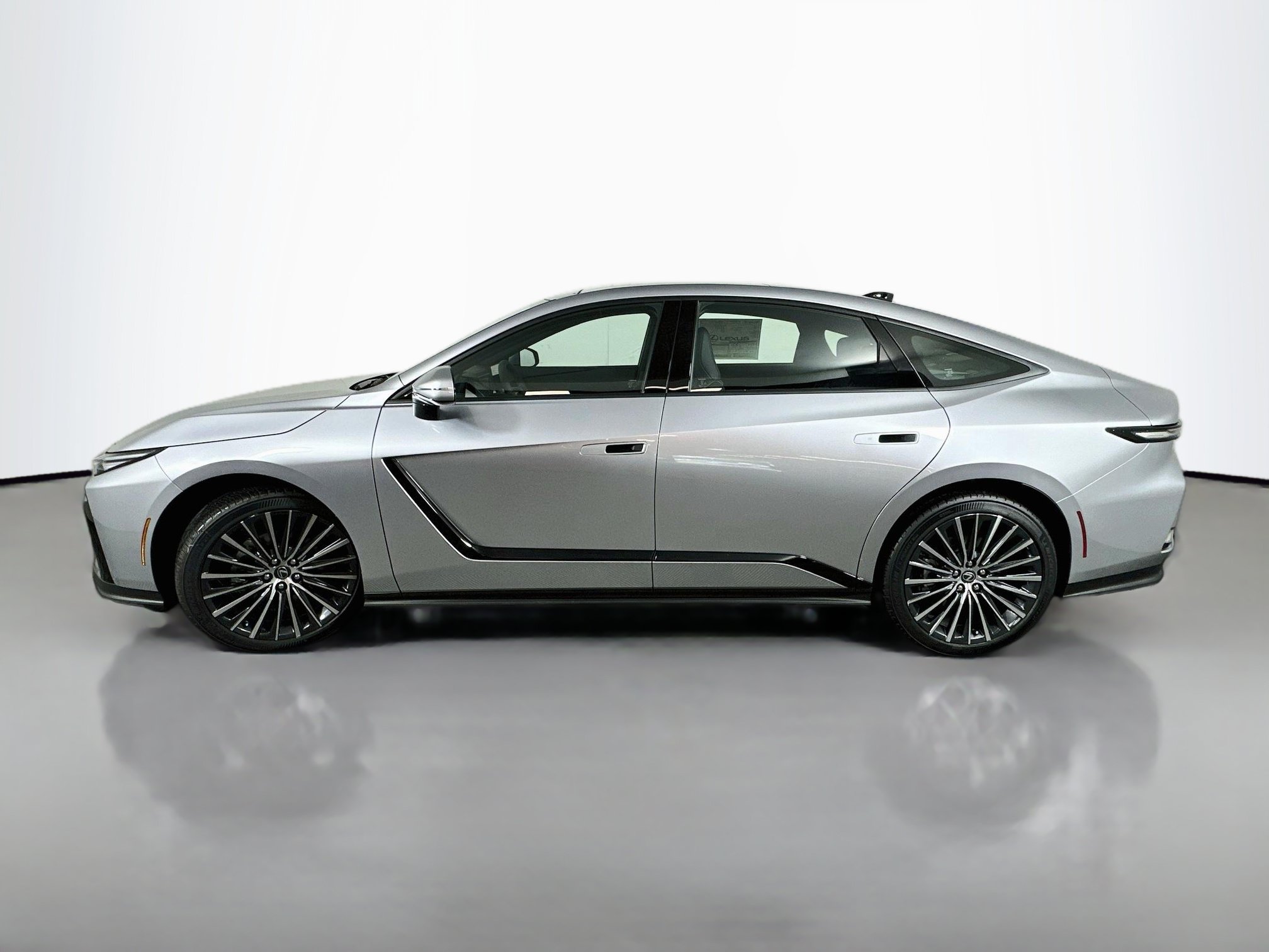 New 2026 Lexus ES 350e w/ Convenience Package FWD image 4