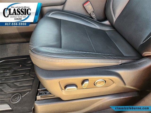 Used 2021 GMC Yukon Denali w/ Denali Premium Package image 23