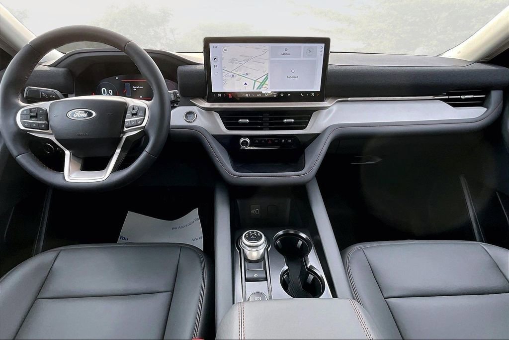 New 2026 Ford Explorer Active w/ Active Comfort Package image 5
