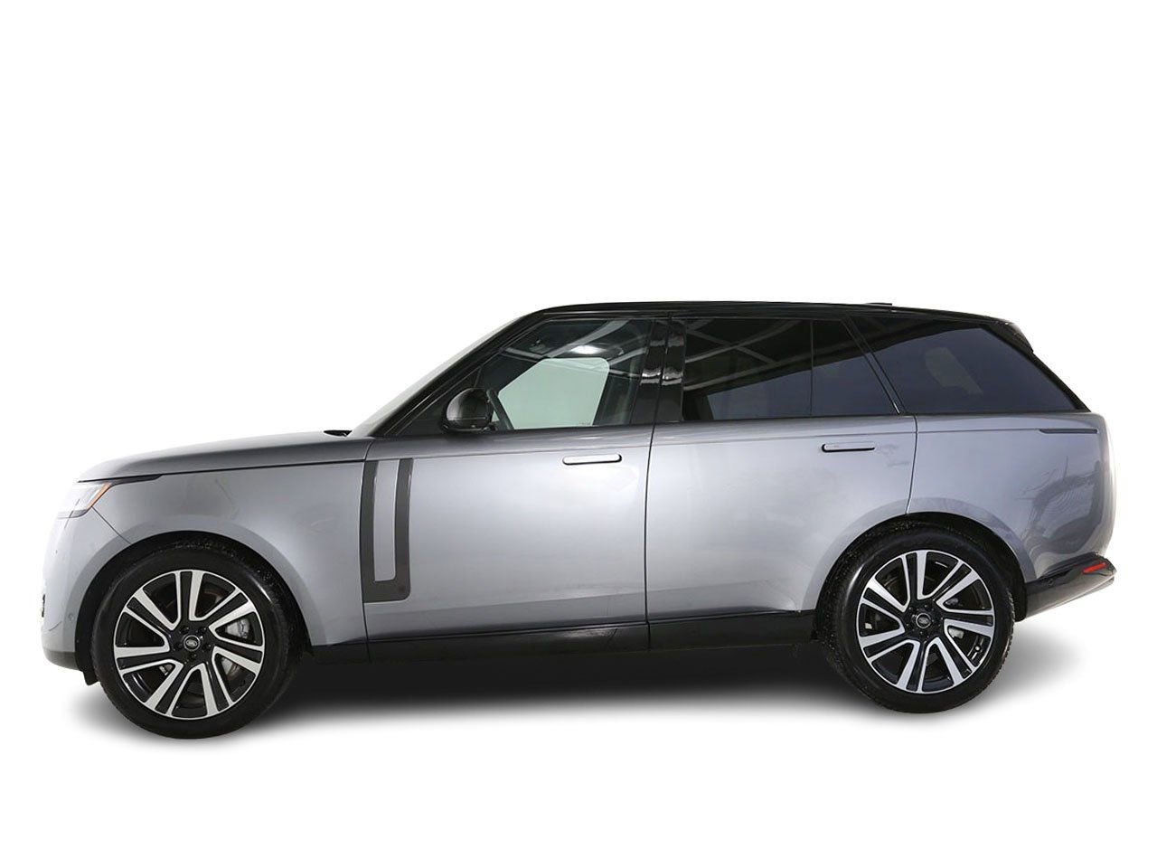 Used 2023 Land Rover Range Rover SE image 9