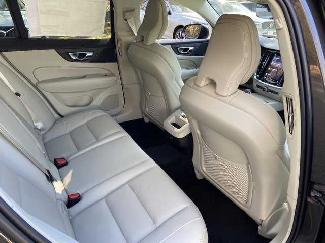 New 2025 Volvo V60 B5 Cross Country Plus w/ Protection Package Premier image 15