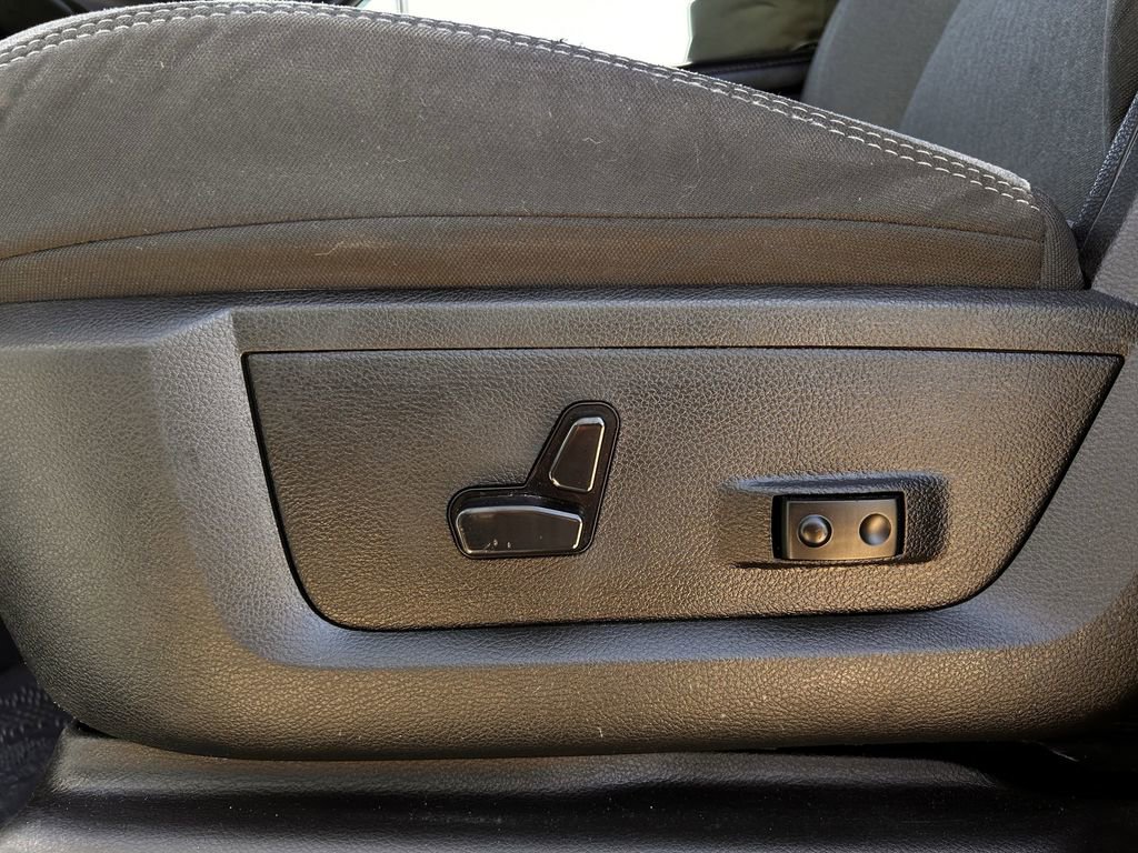 Used 2024 RAM 2500 Big Horn image 29