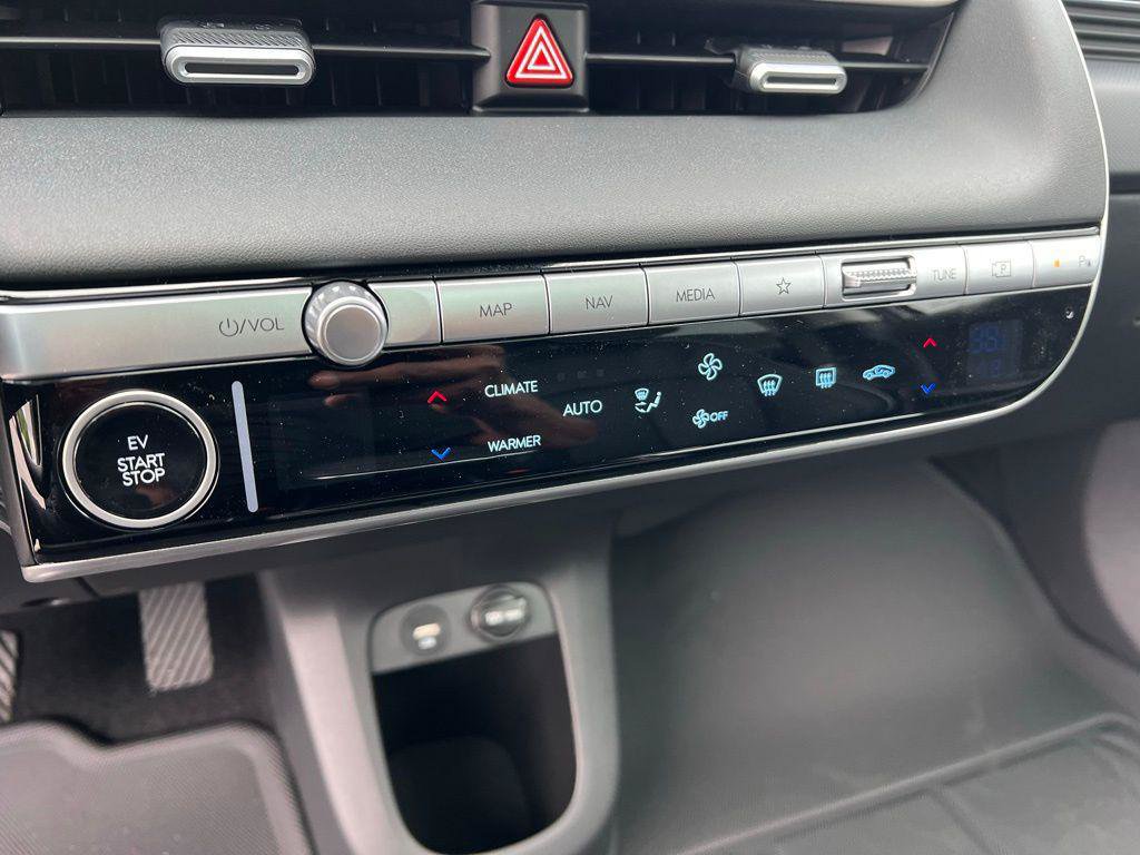 New 2024 Hyundai Ioniq 5 Limited AWD/4WD image 20