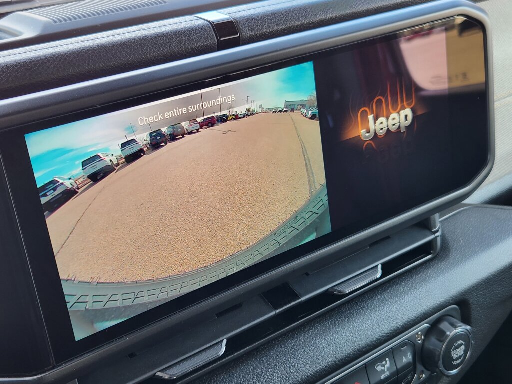 New 2026 Jeep Wrangler Willys AWD/4WD image 18