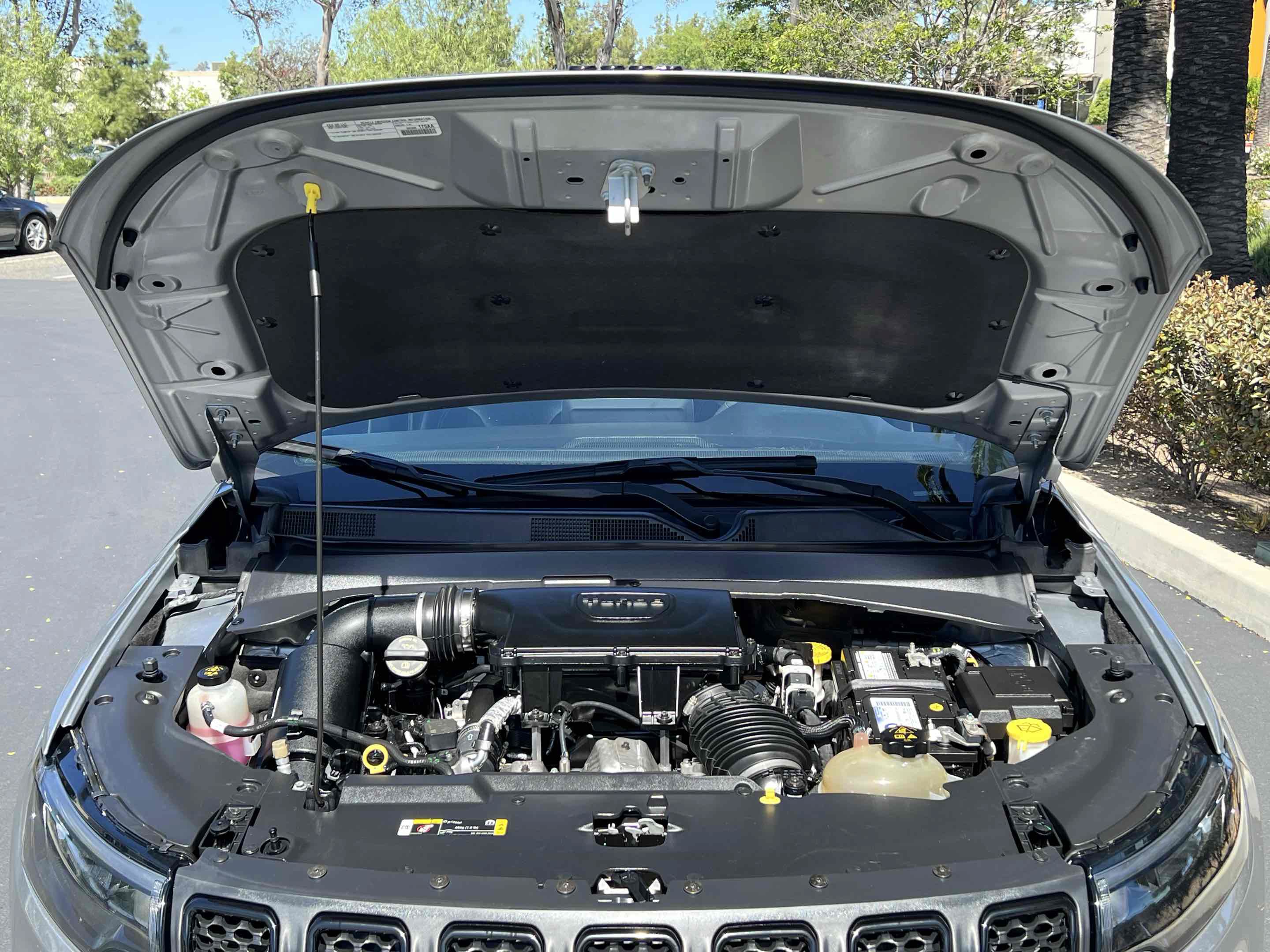 Used 2023 Jeep Compass Latitude AWD/4WD image 22