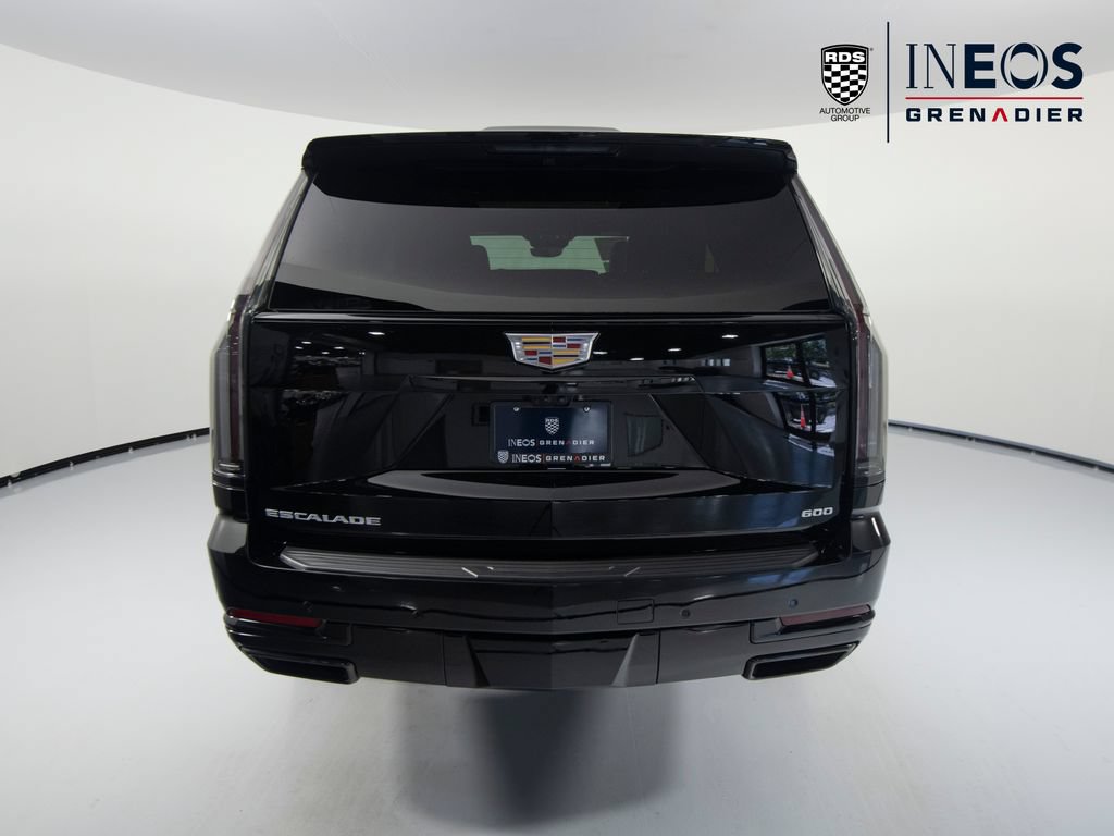 Used 2026 Cadillac Escalade Sport AWD/4WD image 7