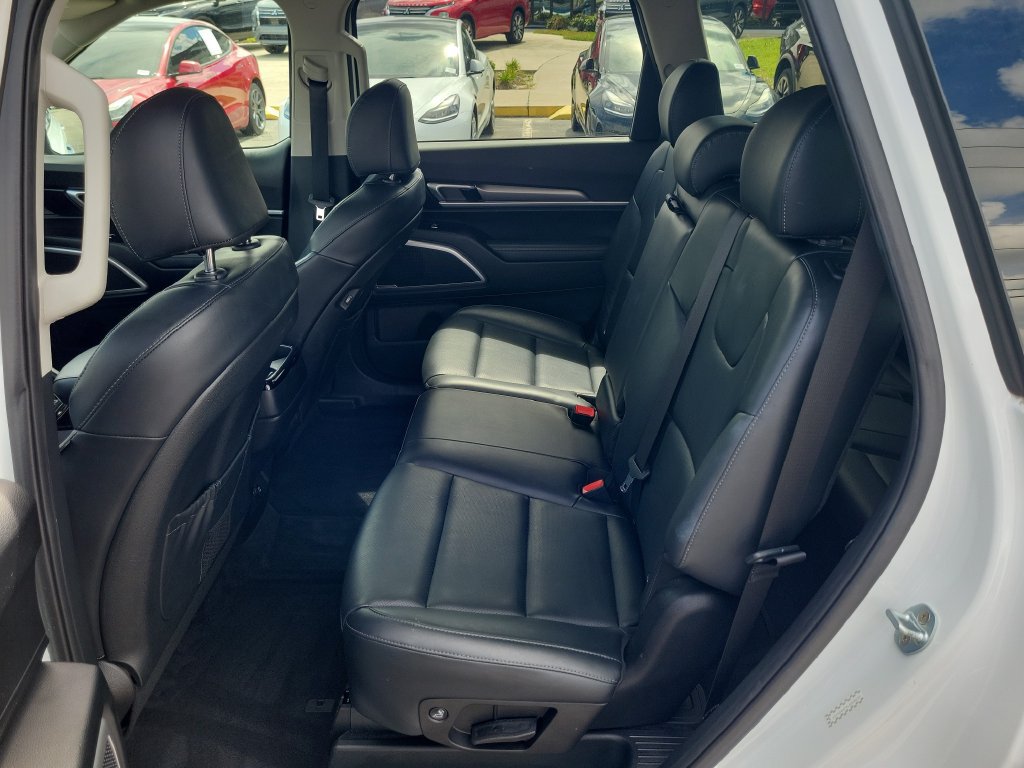 Used 2020 Kia Telluride S w/ S 8 Passenger Seating Package FWD image 8