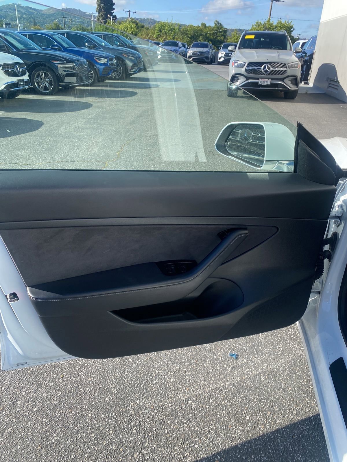 Used 2020 Tesla Model 3 Standard Range Plus RWD image 9