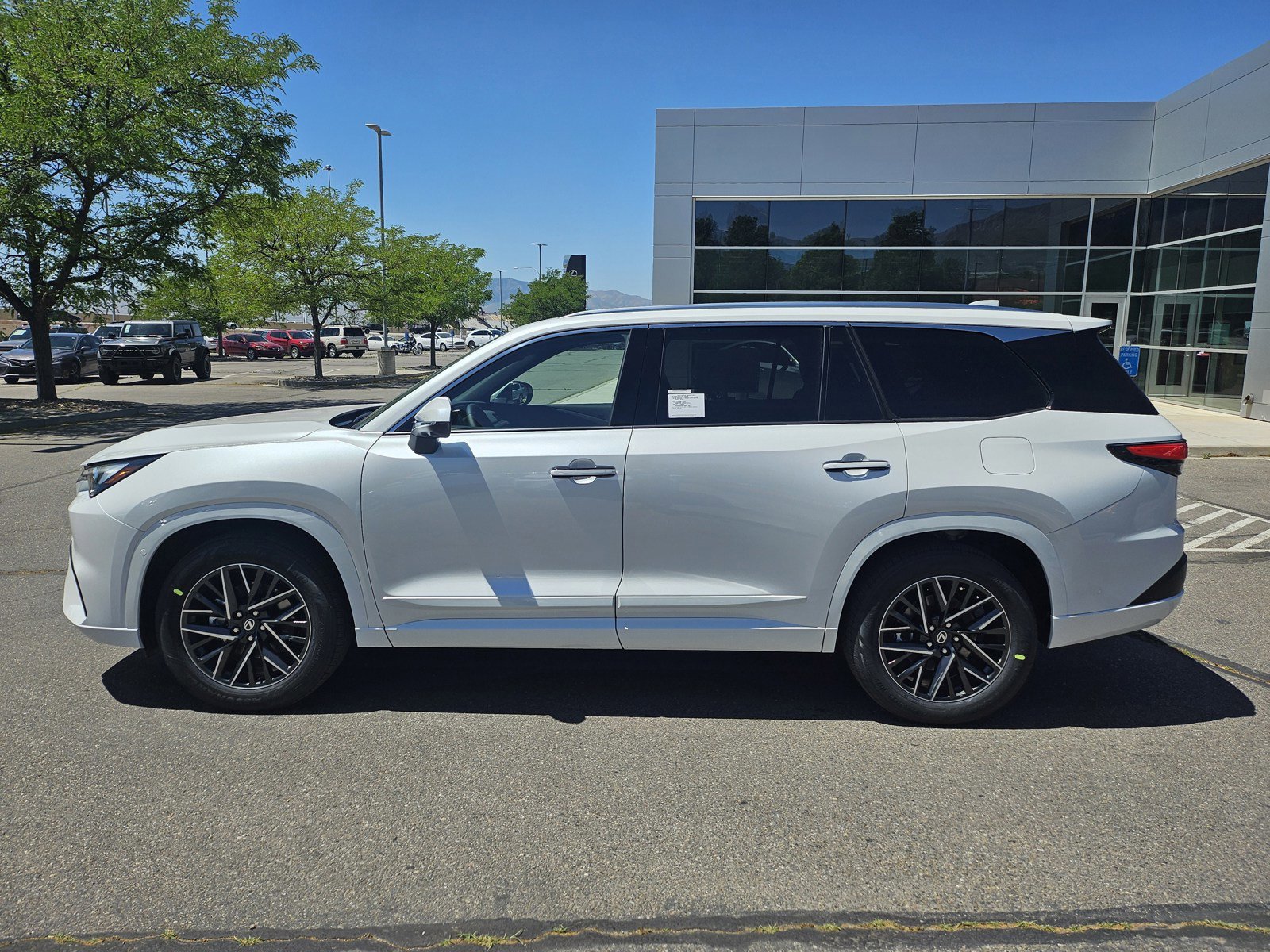 New 2026 Lexus TX 350 AWD image 9