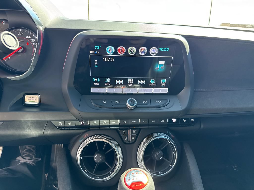 Used 2018 Chevrolet Camaro ZL1 RWD image 19
